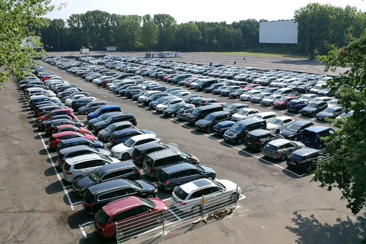 Parken Flughafen Düsseldorf: Der ultimative Ratgeber 2 Parkfuch24 - Parken Flughafen Frankfurt - Vorne-weit