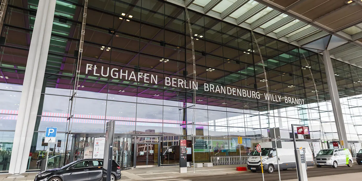 Günstig Parken am Flughafen Berlin Brandenburg: Tipps für Reisende 1 flughafen berlin brandenburg