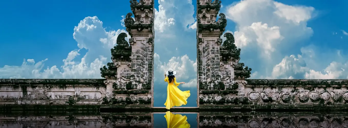 <font style= bali indonesien